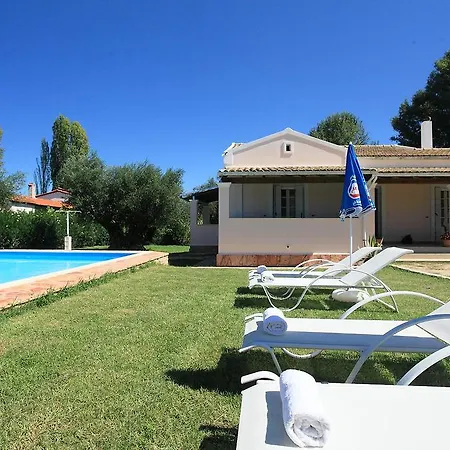 Vari Estate *